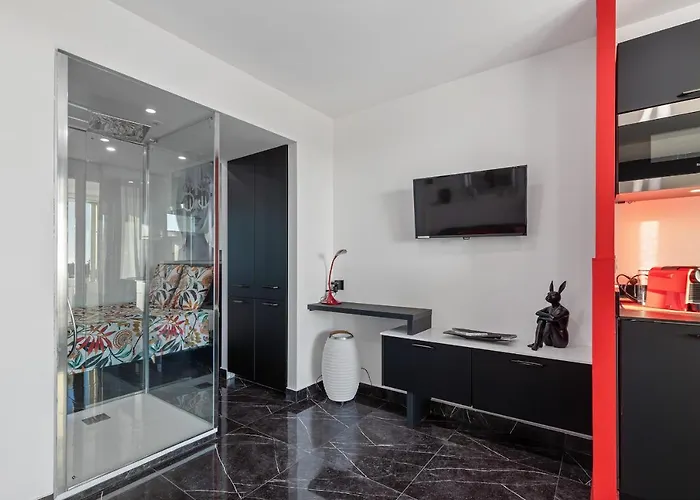 Crazy Dream Naturiste 아파트 아그