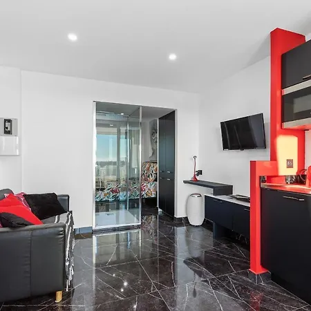 Apartment Crazy Dream Naturiste *